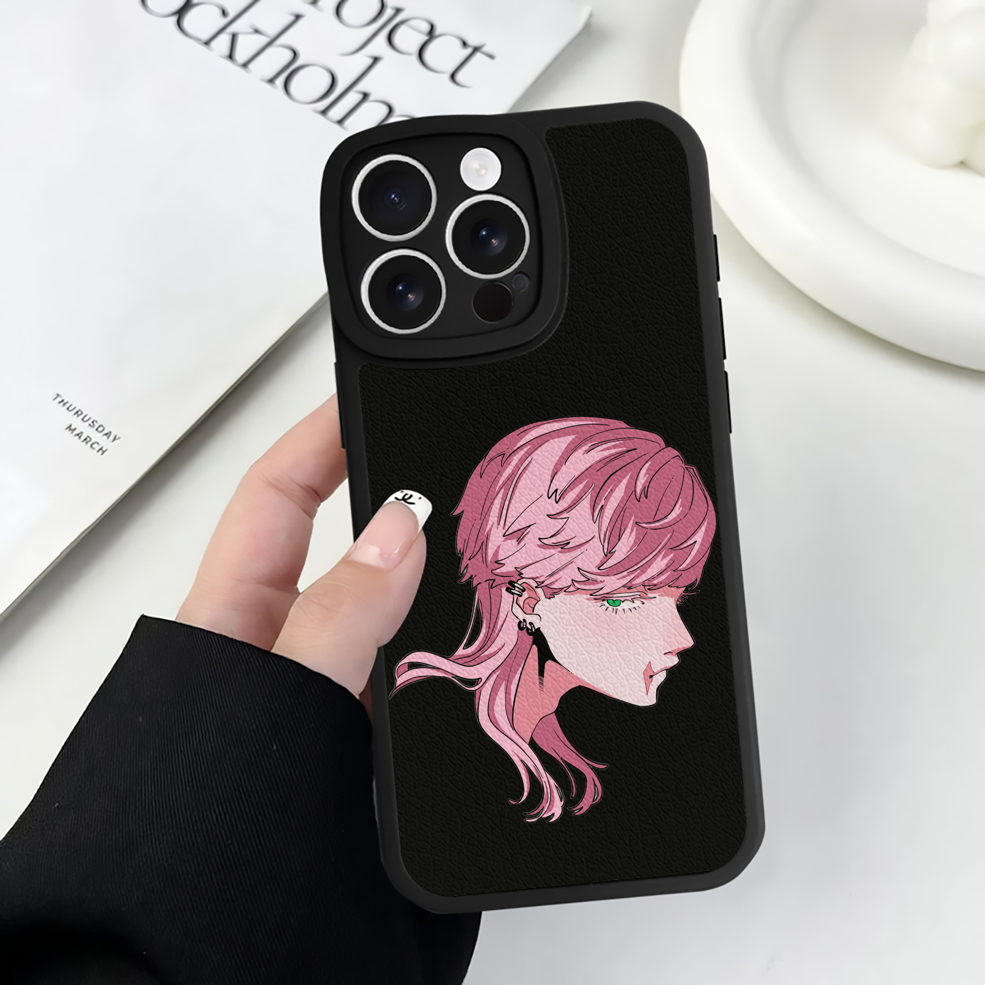 （画像用） 東京リベンジャーズ Tokyo Revengers 【iPhone 16シリーズ対応】シリコンスマホケース（レザー調） 材質：シリコン